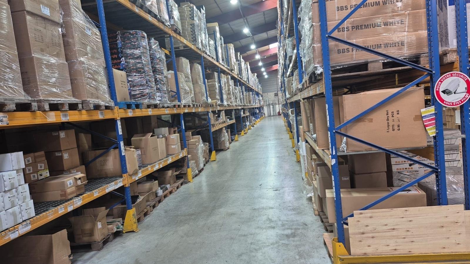 Entrepôt de stockage sécurisé ID Logistique